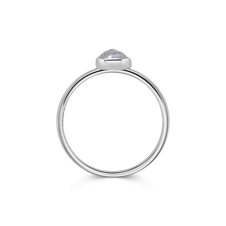Ring 004