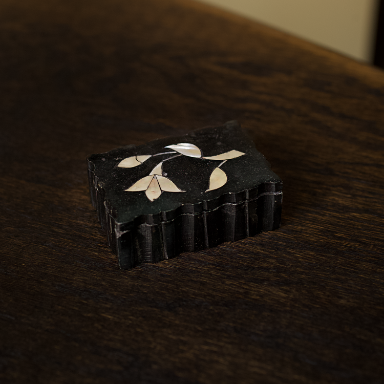 Large Black and White Stone Box