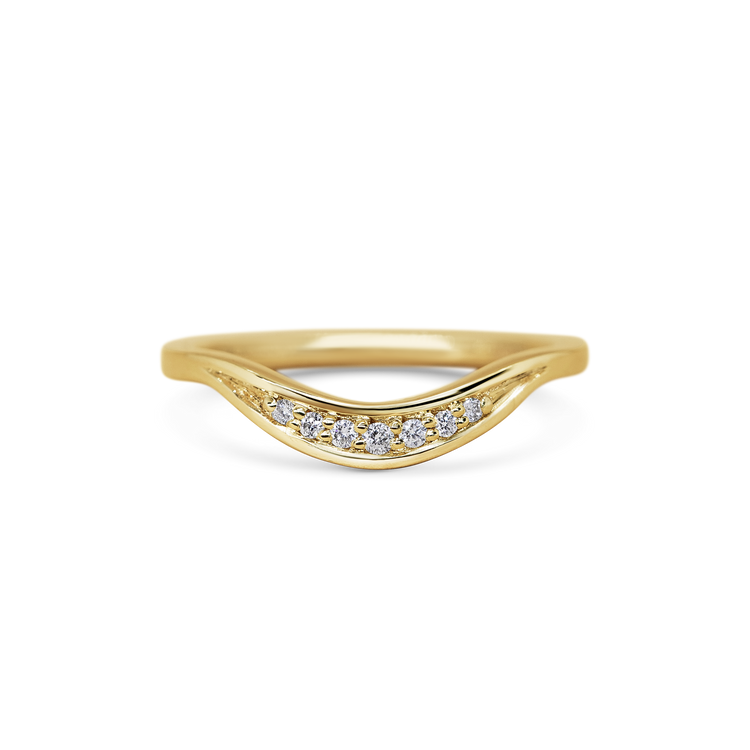 Curved Diamond Band