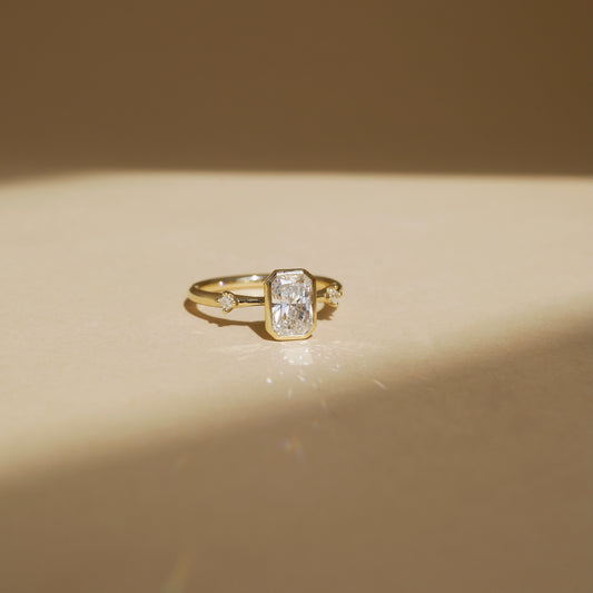 Radiant Astra Ring