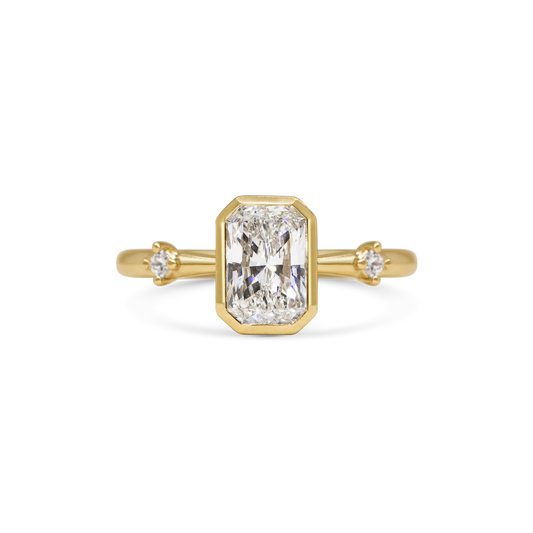 Radiant Astra Ring