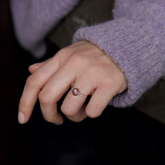 Ring 010