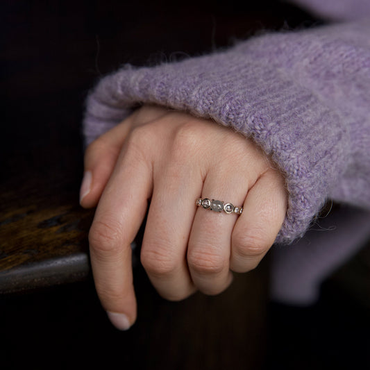 Ring 008