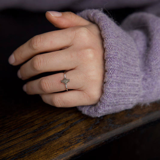 Ring 007