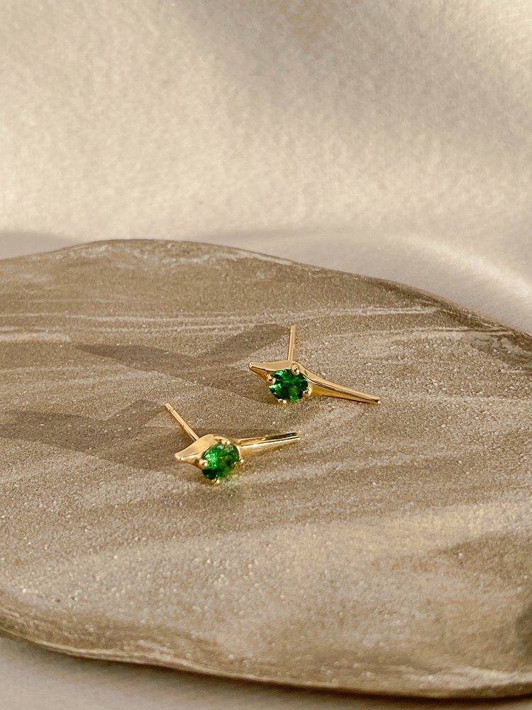 Lyra Stud Earrings - Tsavorite