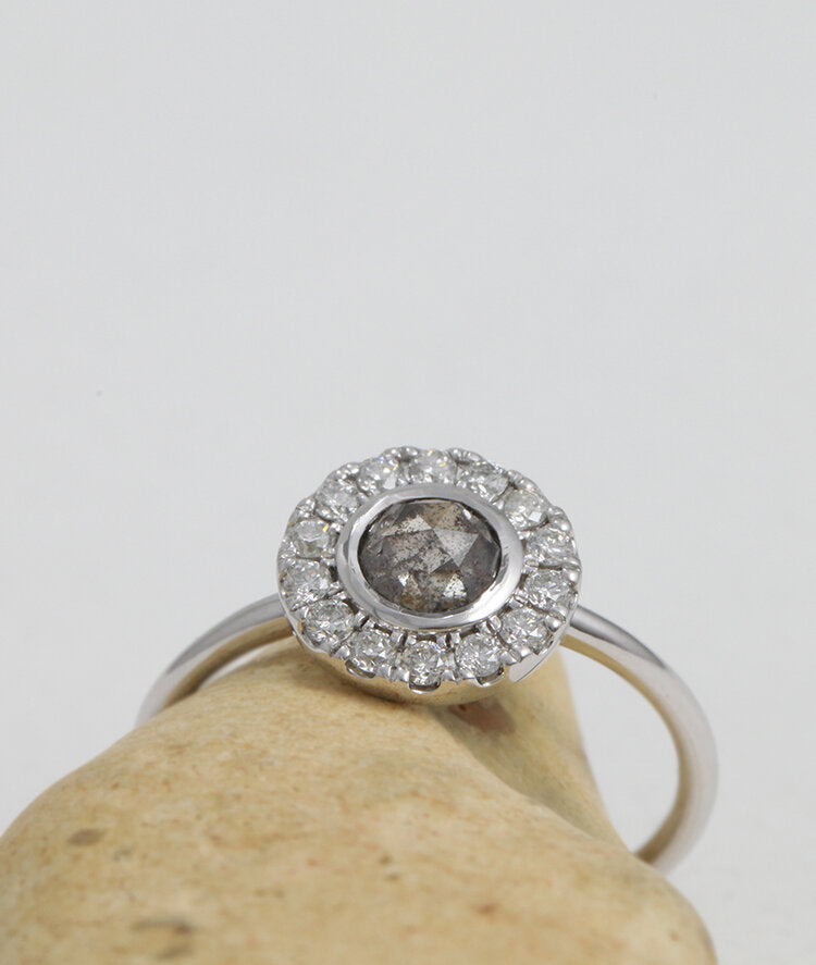 Comet Ring