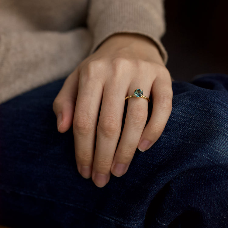 Malin Ring Teal Sapphire