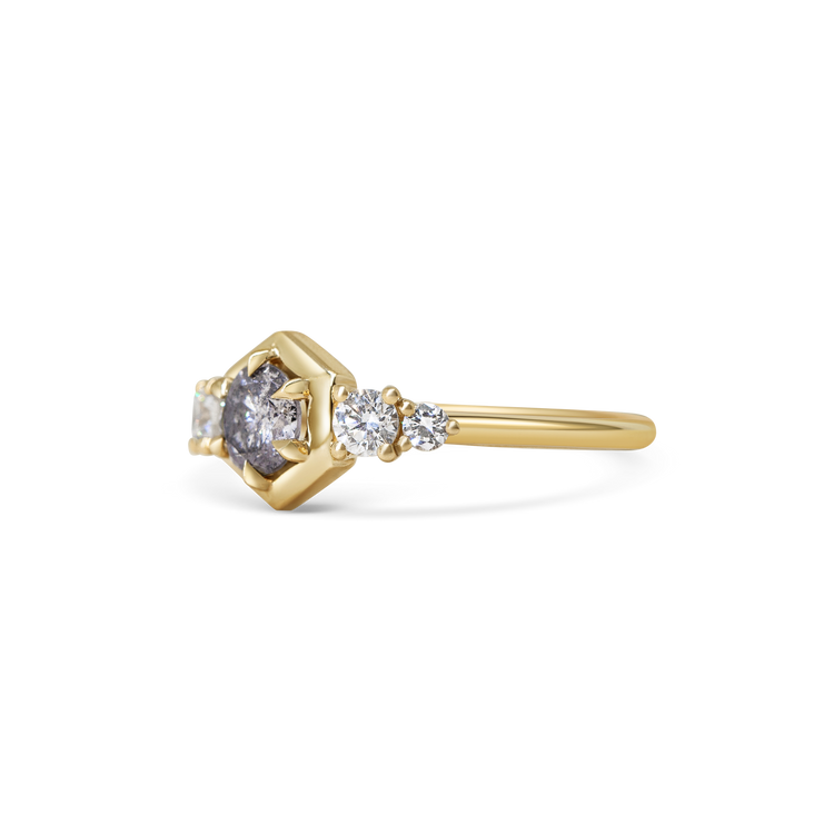 Marika Ring