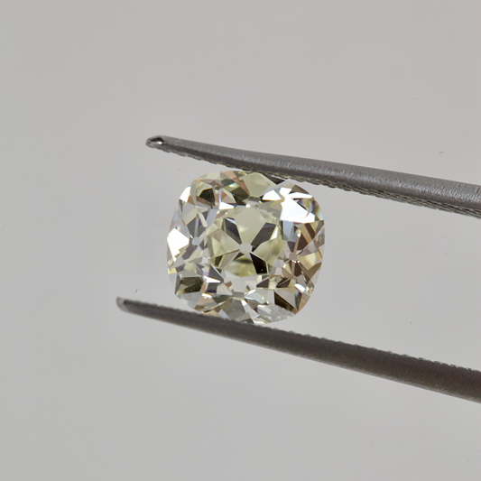 Old Cut Cushion Diamond - 2ct