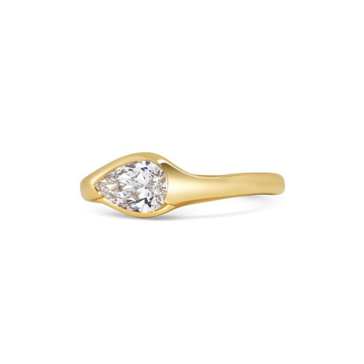 Pear Diamond Sway Ring