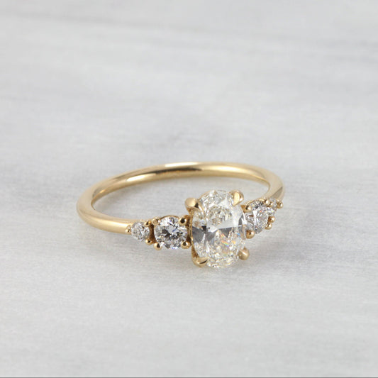 Delia Ring